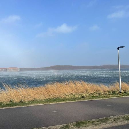Vakantiewoning 100M Van Het Strand Met 1 Slaapkamer Весткапеле Екстериор снимка